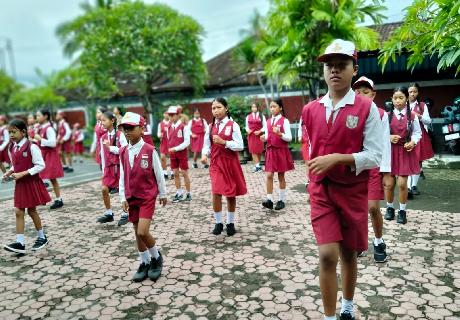 PELAKSANAAN KEGIATAN PAGI CERIA AWAL MASUK SEKOLAH SESMTER GENAP T.A 2025/2026 DI SDN 2 BANJARANGKAN