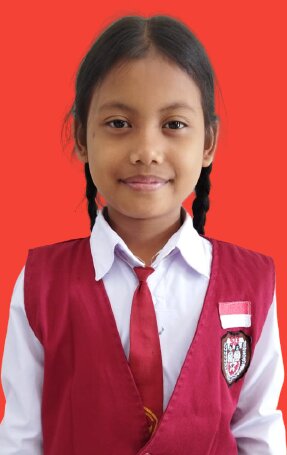 <center>KOMANG ARUNA NAINA DANISWARA<br>5</center>